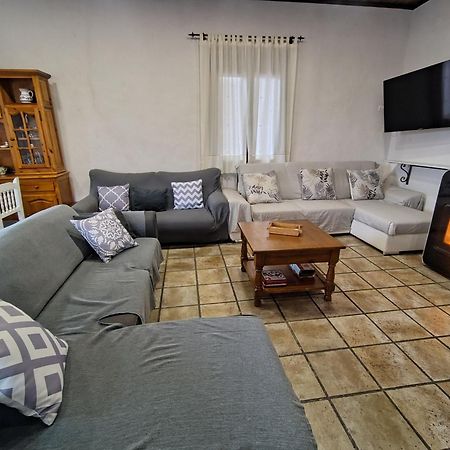 Los Laureles Casa Rural Urda Room photo