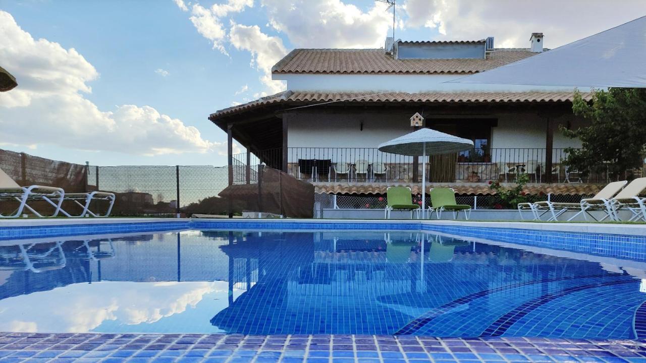 Los Laureles Casa Rural Urda Exterior photo