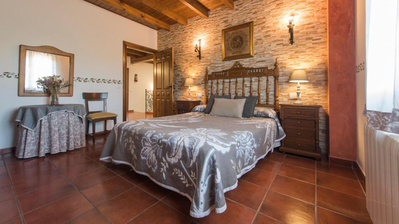 Los Laureles Casa Rural Urda Exterior photo
