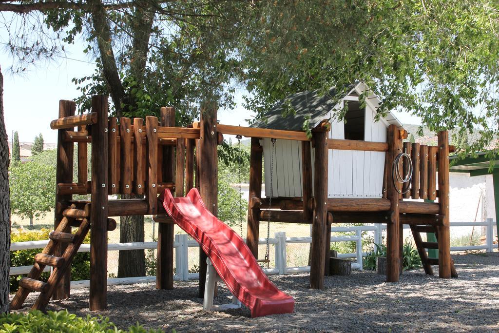 Los Laureles Casa Rural Urda Exterior photo